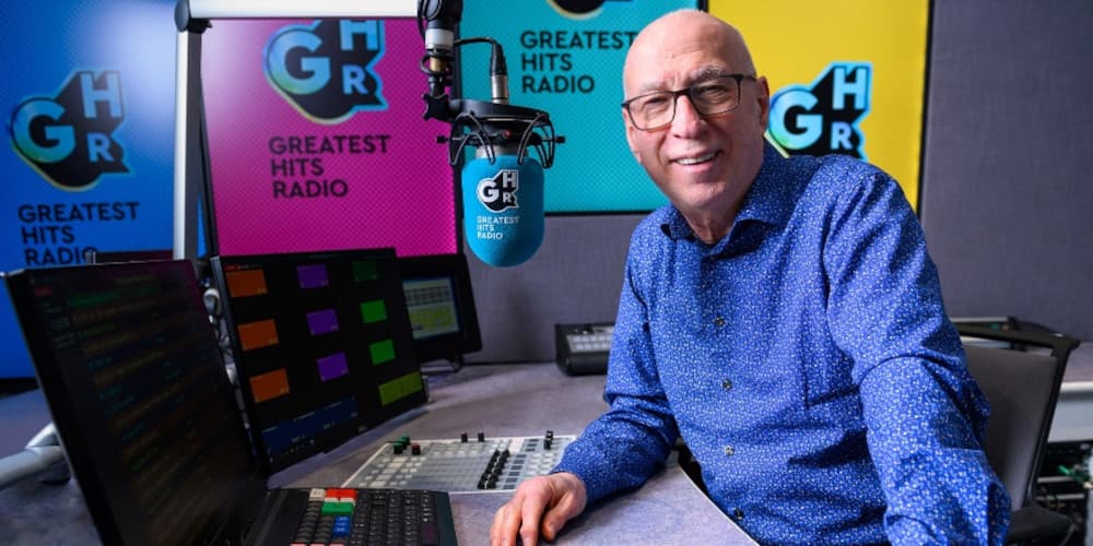 Ken Bruce smashes latest audience listening figures – On The Radio