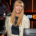 Sara Cox announces Radio 2 Breakfast Show launch date and first guest